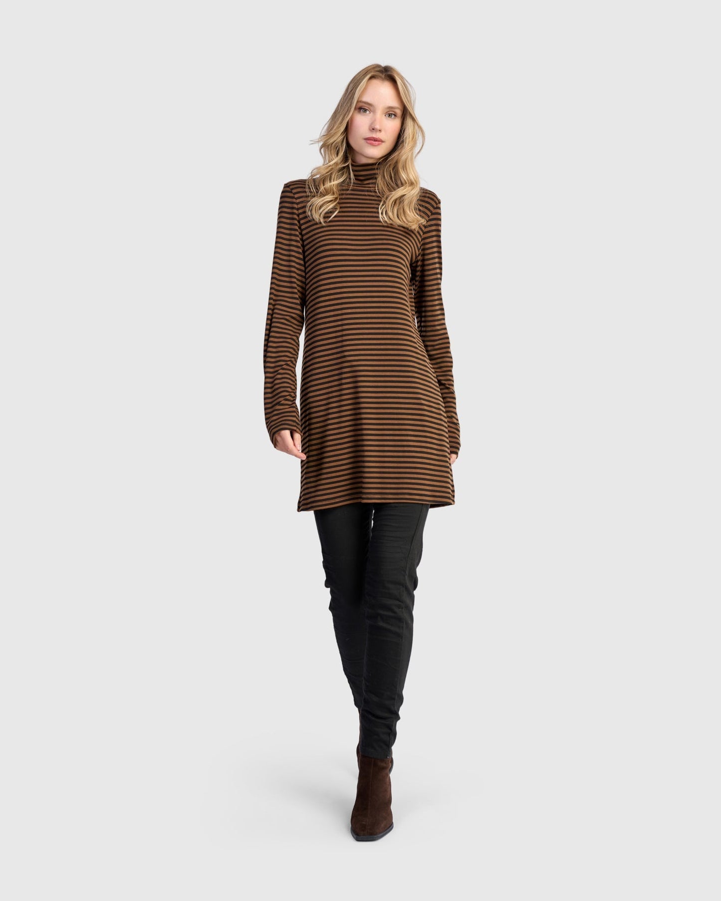 Urban Form Turtleneck, Honey